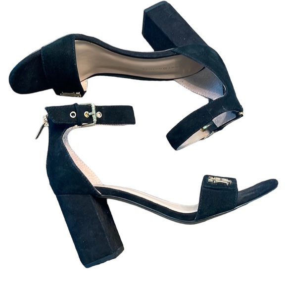 TOMMY HILFIGER  Sheerah Two-Piece Block-Heel Sandals size 9 - Picture 8 of 9